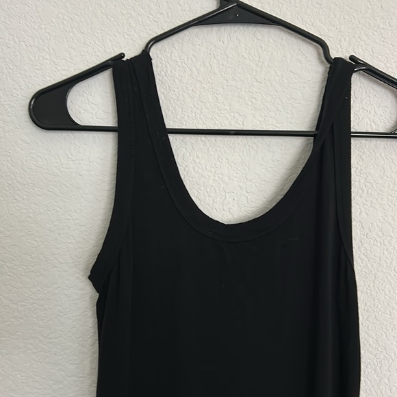 Black Feather Print summer dress by karen kane - Picture 9 of 9